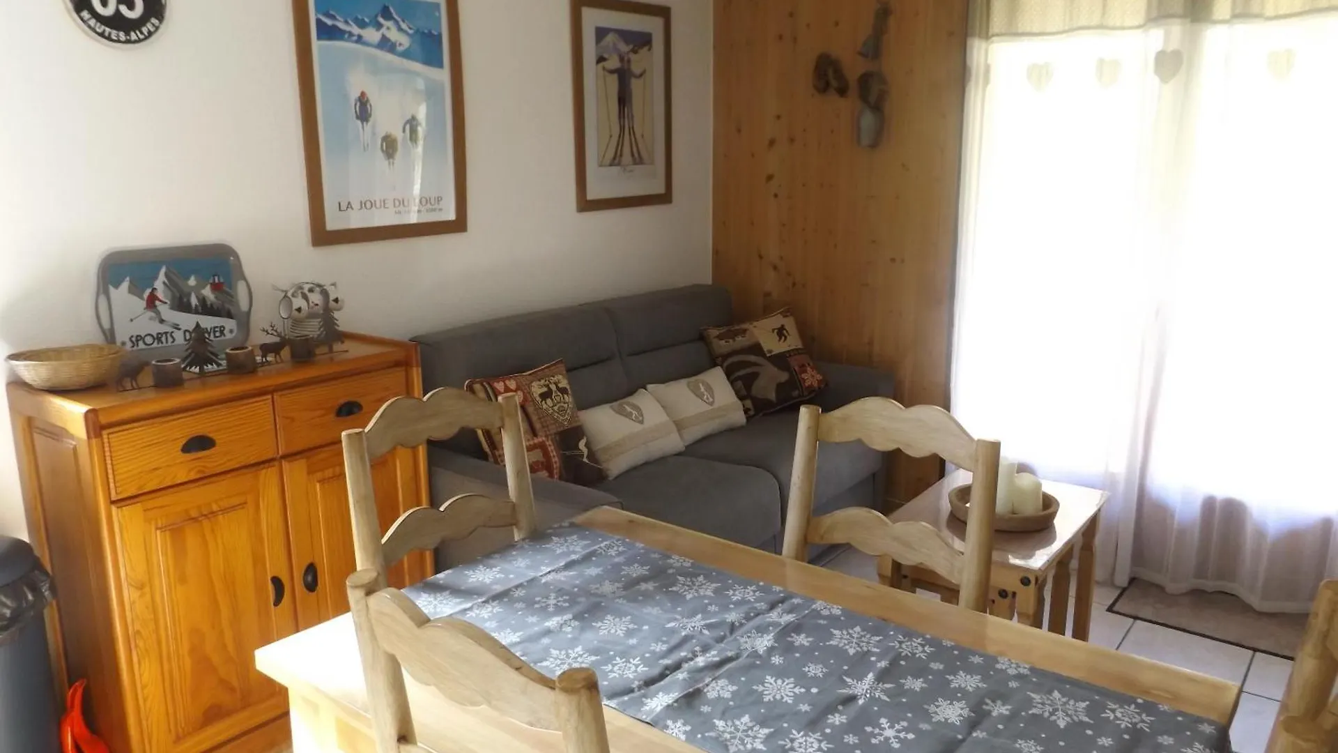 Chalet Bastilor La Joue du Loup Francie